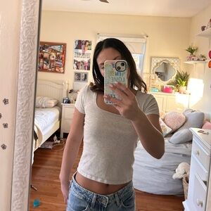 Brandy Melville Light Gray Short Sleeve Top